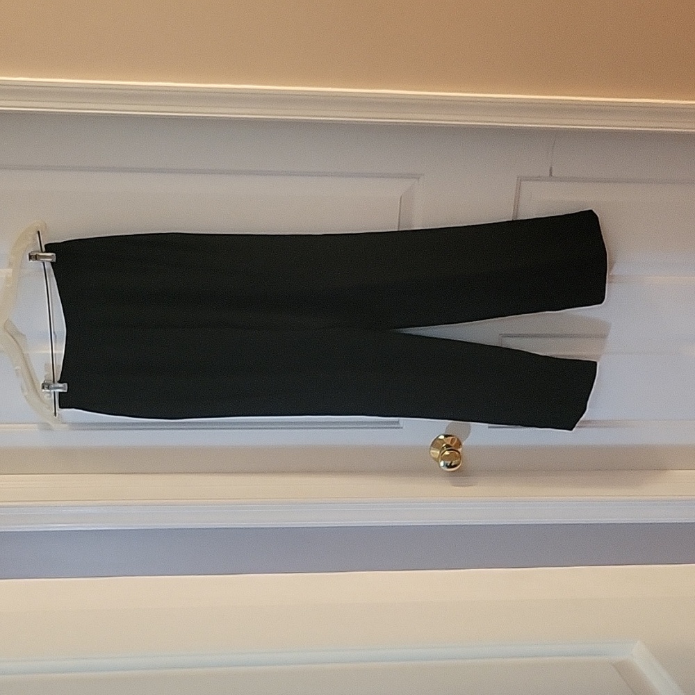 Kasper red and black pantsuit 4 - Picture 10 of 11